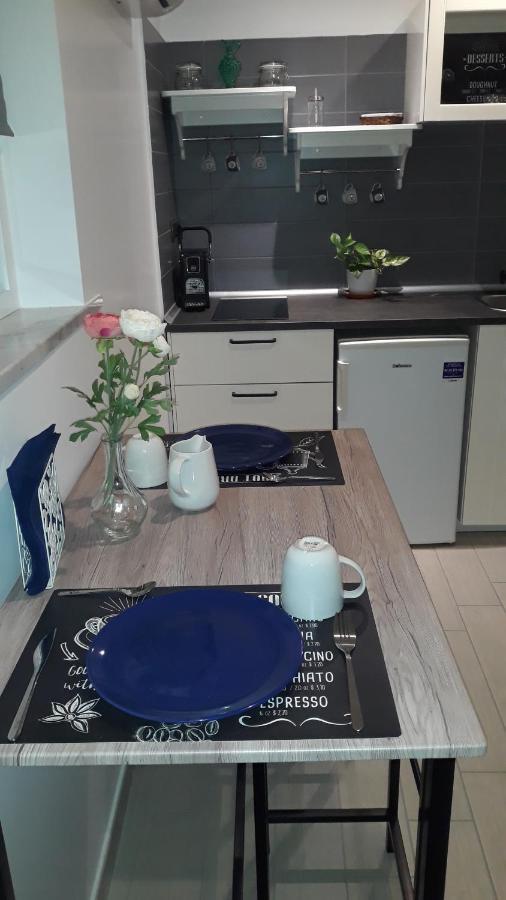 Ferienwohnung Nadine Penthouse Studio Neapel Exterior foto